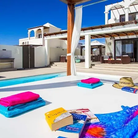 Willa Playa Blanca Sleeps 6 Pool Air Con Wifi Playa Blanca (Lanzarote)