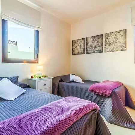 Willa Playa Blanca Sleeps 6 Pool Air Con Wifi *